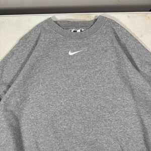 Nike Sportswear Essentials Oversized Crewneck Sweatshirt Grey DD5632-063